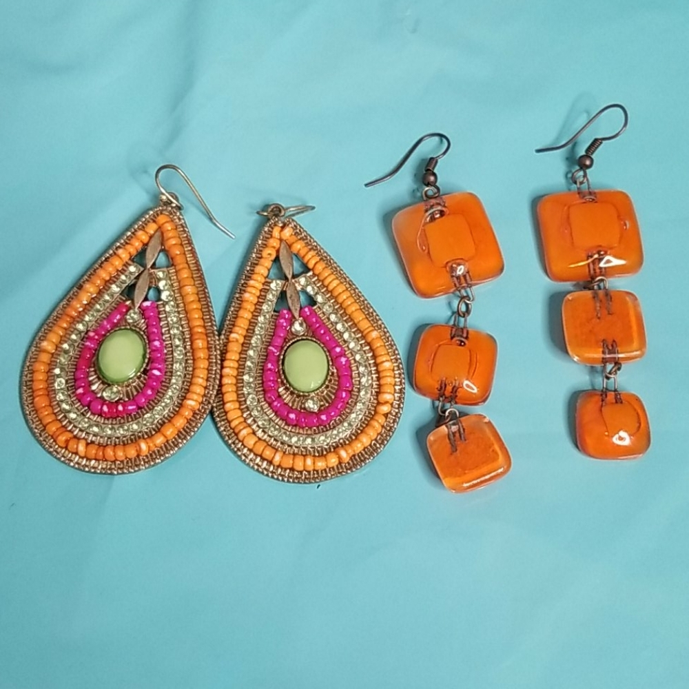 Earring bundle! 2 pairs of Fashion earrings